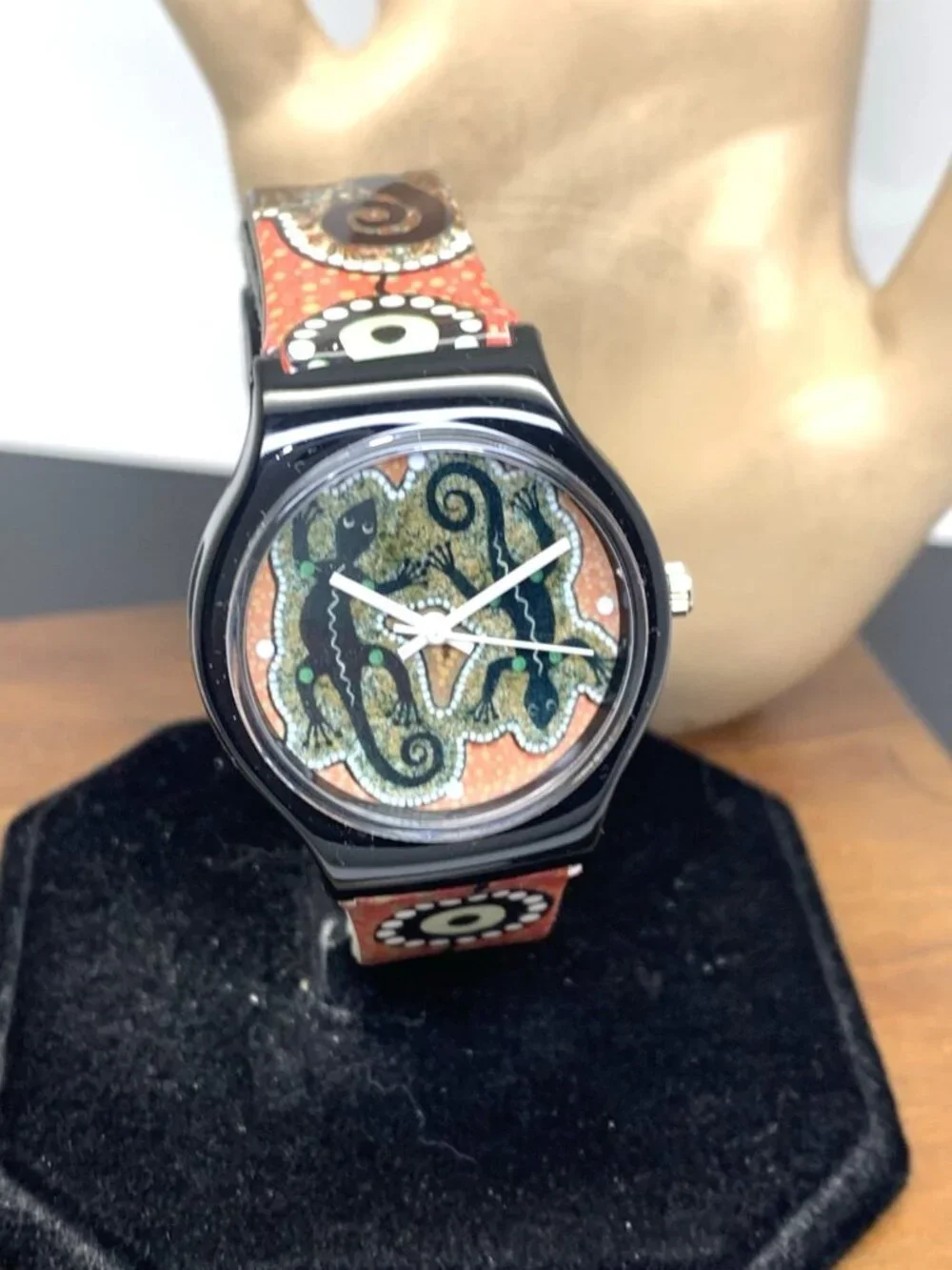 Australian Outback Unisex Watch Artist Series Quartz Vintage Rubber Strap 34mm